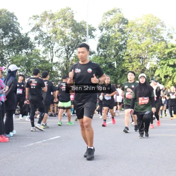 Runner Photo 3886099