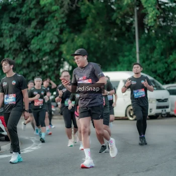Runner Photo 3886153