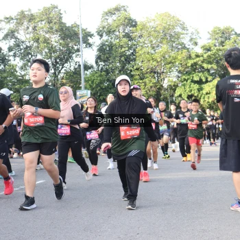 Runner Photo 3886176