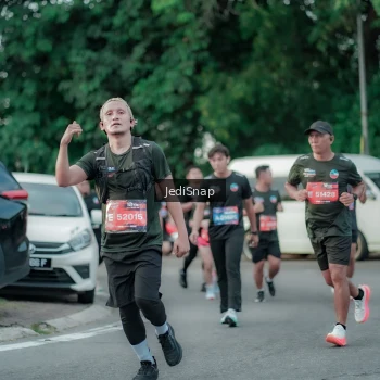 Runner Photo 3886188