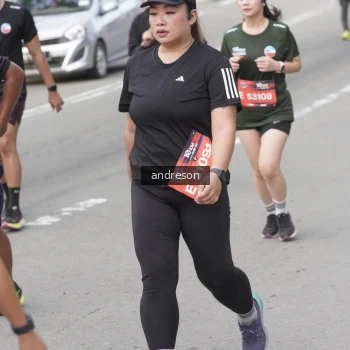Runner Photo 3886240