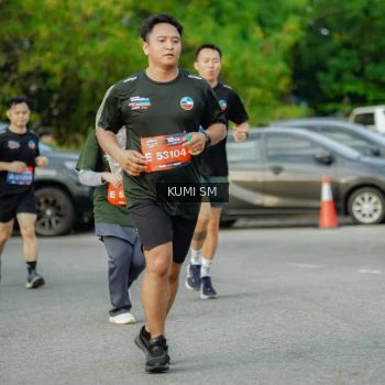 Runner Photo 3886249