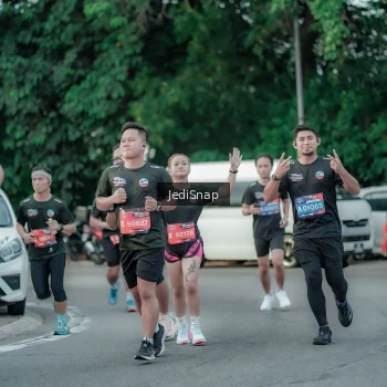 Runner Photo 3886285