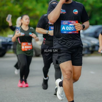 Runner Photo 3886301