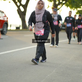 Runner Photo 3886313