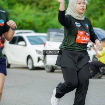 Runner Photo 3886323