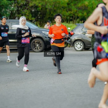 Runner Photo 3886337