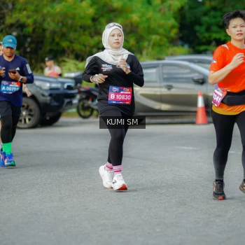 Runner Photo 3886340