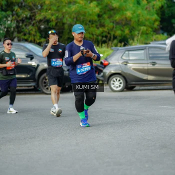 Runner Photo 3886348