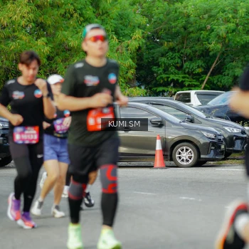 Runner Photo 3886371