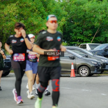 Runner Photo 3886372