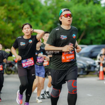 Runner Photo 3886373