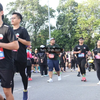 Runner Photo 3886401