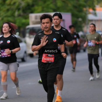 Runner Photo 3886406