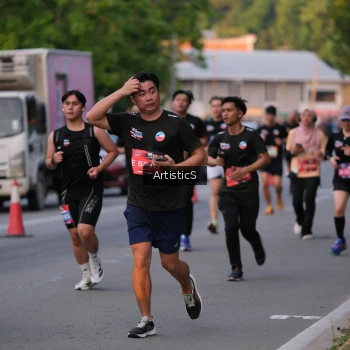 Runner Photo 3886423