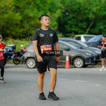 Runner Photo 3886459