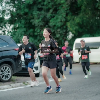 Runner Photo 3886460