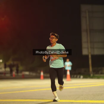 Runner Photo 3886474