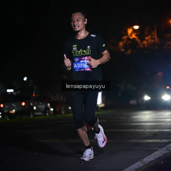 Runner Photo 3886511