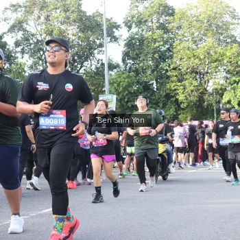 Runner Photo 3886515