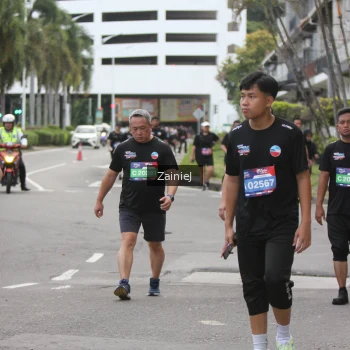 Runner Photo 3886530