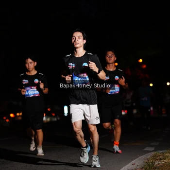 Runner Photo 3886545