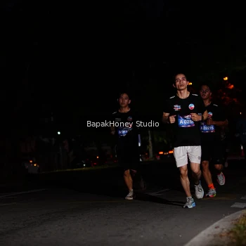Runner Photo 3886547