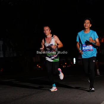 Runner Photo 3886558