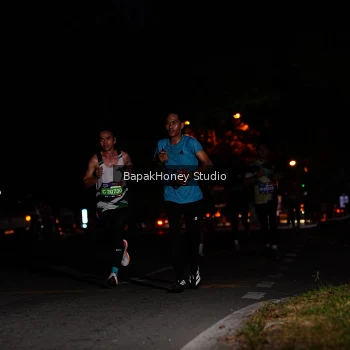 Runner Photo 3886579