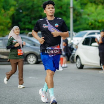 Runner Photo 3886591