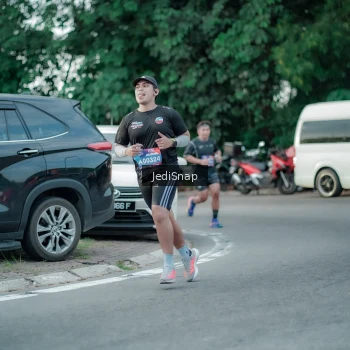 Runner Photo 3886609