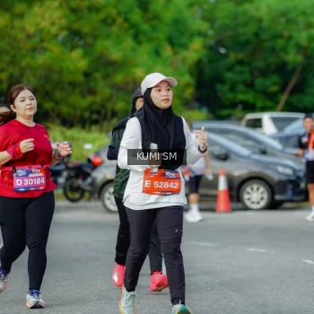 Runner Photo 3886613