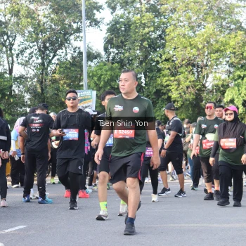 Runner Photo 3886632