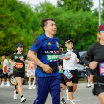 Runner Photo 3886639