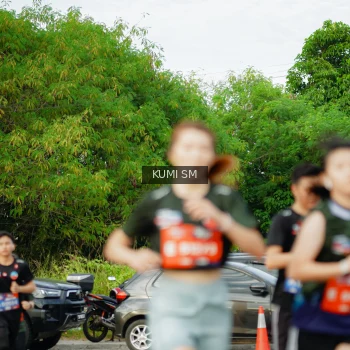 Runner Photo 3886644