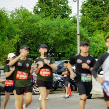 Runner Photo 3886655