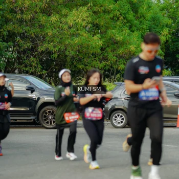 Runner Photo 3886669