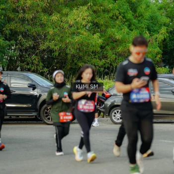 Runner Photo 3886671