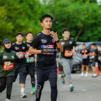Runner Photo 3886694