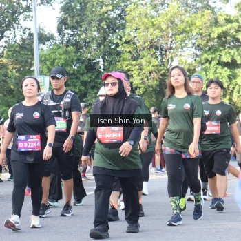 Runner Photo 3886699
