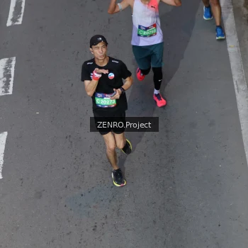 Runner Photo 3886710