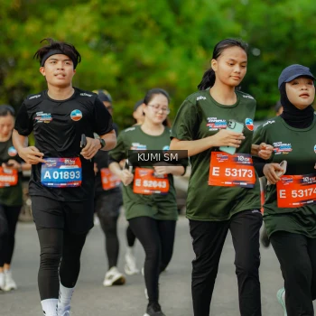 Runner Photo 3886711