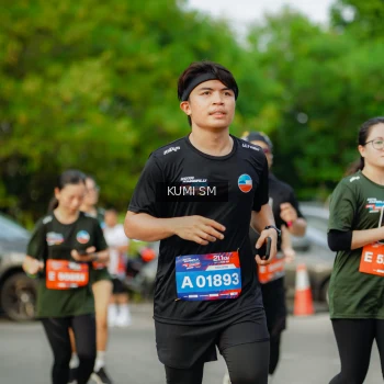 Runner Photo 3886715