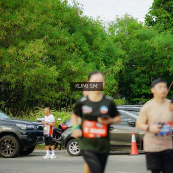 Runner Photo 3886729