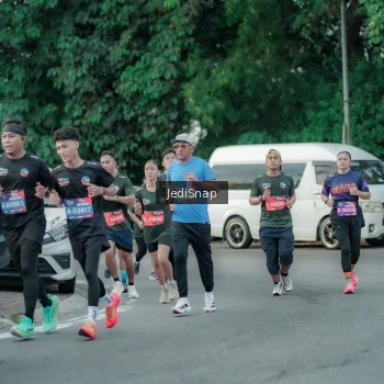 Runner Photo 3886745