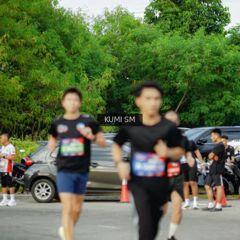 Runner Photo 3886747