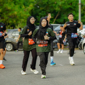 Runner Photo 3886761