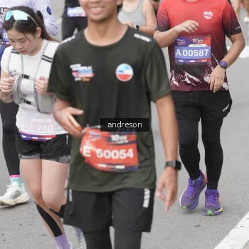 Runner Photo 3886768