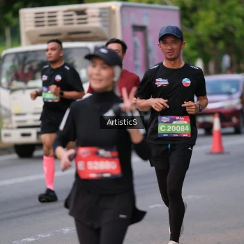 Runner Photo 3886775