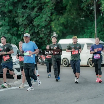 Runner Photo 3886802
